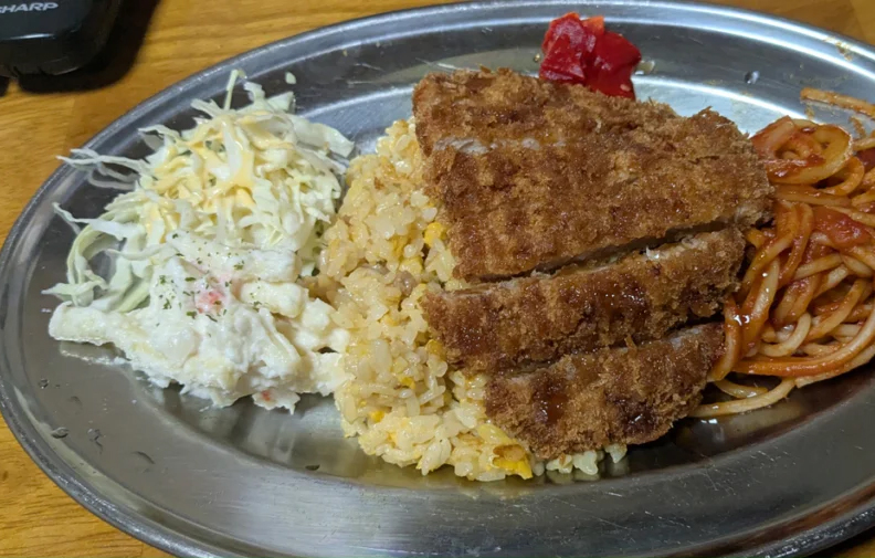タンゲ食堂